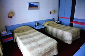 Hotel Ak-Keme