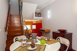 B28 - Stylish Typical House by DreamAlgarve