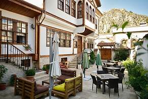 Cifte Konak Butik Otel