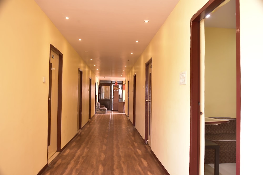 Hotel Drishti Inn