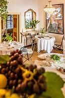 B&B dei Papi Boutique Hotel