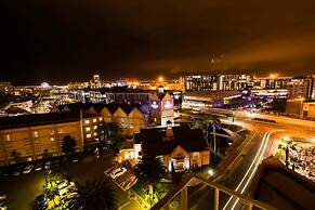 ONOMO Hotel Waterfront