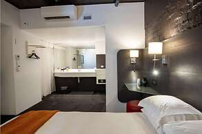 ONOMO Hotel Waterfront