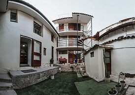 Askha Cusco Inn