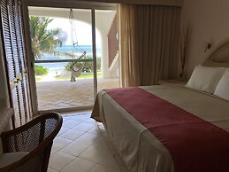 Las Villas Akumal 3B-10 by SkyRun