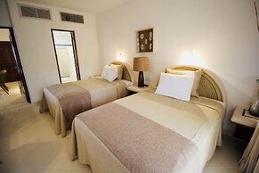 Las Villas Akumal  2B-14 by SkyRun