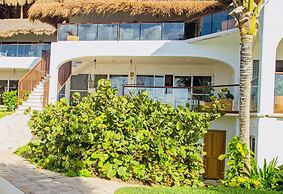 Villa Conchas Chinas by SkyRun
