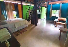 Cabuya Lodge