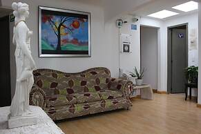 Sary house