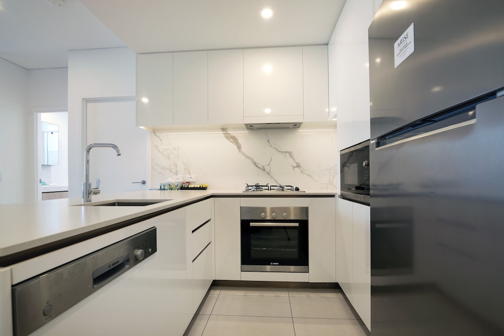 Hope Street Apartments by CLLIX