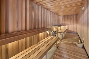 Hope Street Apartments by CLLIX