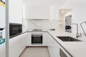 Hope Street Apartments by CLLIX