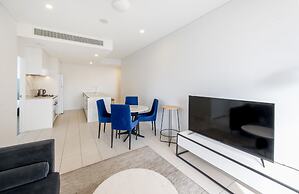 Hope Street Apartments by CLLIX