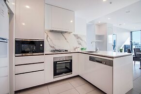 Hope Street Apartments by CLLIX