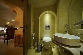 Maya Cave Hotel