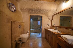 Maya Cave Hotel