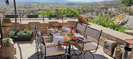 Maya Cave Hotel