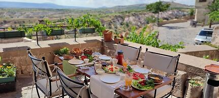 Maya Cave Hotel