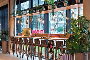 Moxy Duesseldorf South