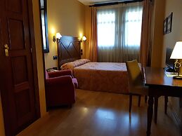 Hotel Cotiella