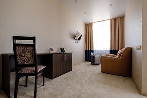 Komatek Hotel