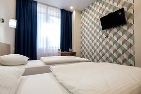 Komatek Hotel