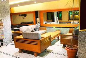 Hotel Orange Inn