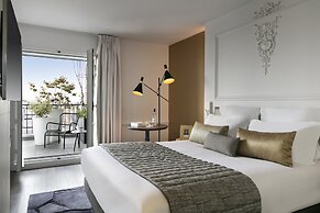 La Clef Champs-Élysées Paris by The Crest Collection