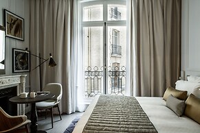 La Clef Champs-Élysées Paris by The Crest Collection