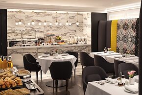 La Clef Champs-Élysées Paris by The Crest Collection