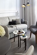 La Clef Champs-Élysées Paris by The Crest Collection