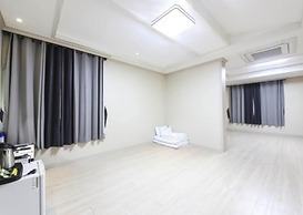 MJ Tour Hostel
