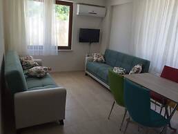 Yasar Apart