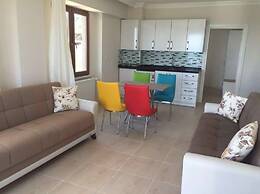 Yasar Apart
