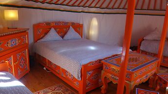 Nomade Lodge - Yourtes