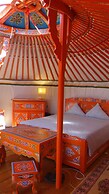 Nomade Lodge - Yourtes
