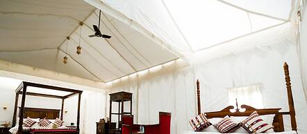 Desert Dream Royal Camp & Pool