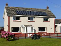 Pendine Sands Guesthouse