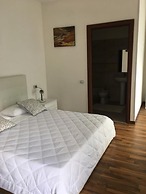 Hotel al Lago