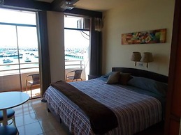 Hotel Marina Del Bay