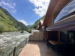 Tuva Villa Bungalov
