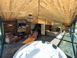 Tuva Villa Bungalov
