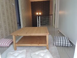 Sitiawan Homestay