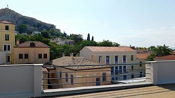 101 Adrianou Luxury Urban Stay