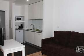 Clerigos H Apartments