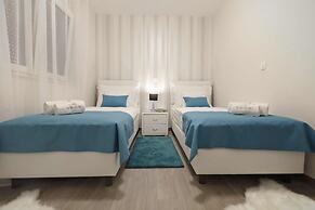 Luxury Majpruz Suites