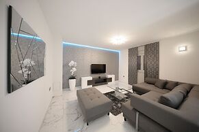 Luxury Majpruz Suites