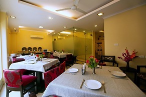 Hotel Ivory Palace
