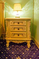 JMR Royal