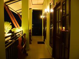 Grand View Guest House & Restaurant